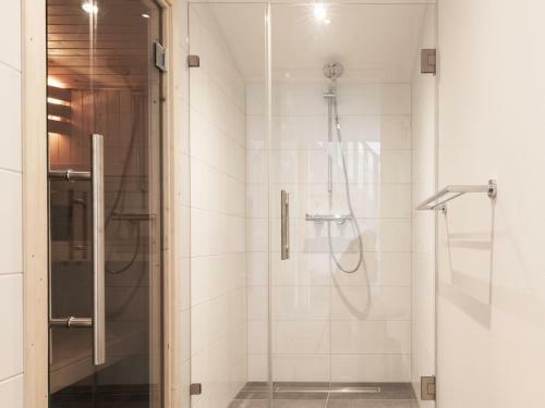 Luxury Villa With A Sauna, At The Tjeukemeer