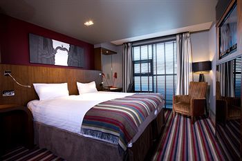 Hotel Village Urban Resort Manchester Ashton
