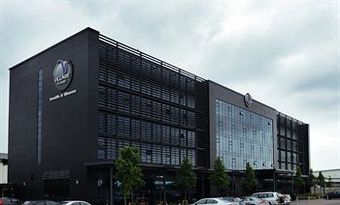 Hotel Village Urban Resort Manchester Ashton