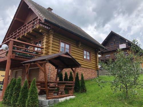Chata Na Brehu Liptovskej Mary