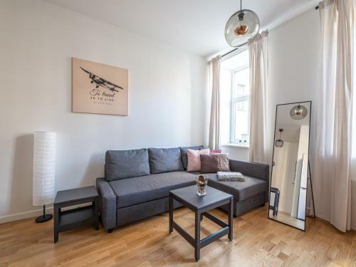 Charming Baron's Residence Apartment