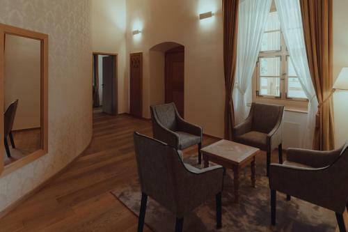 Brigad�ros Hotel Brigad�r Borsi