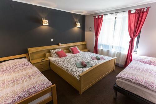 Hostal Rooms Malina