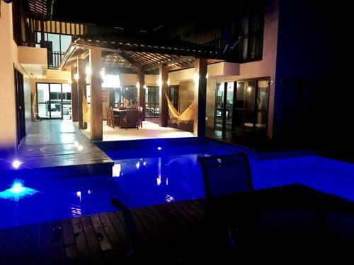 Casa Com Piscina E Churrasq Na Praia Do Forte Ba