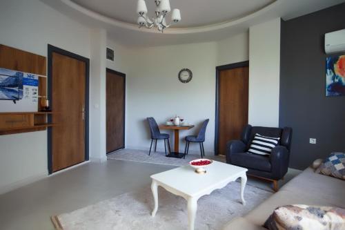Charming 1-bed Apartment In Mahmutlar