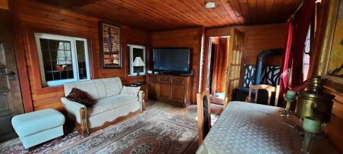 Sunny Bondary Resort