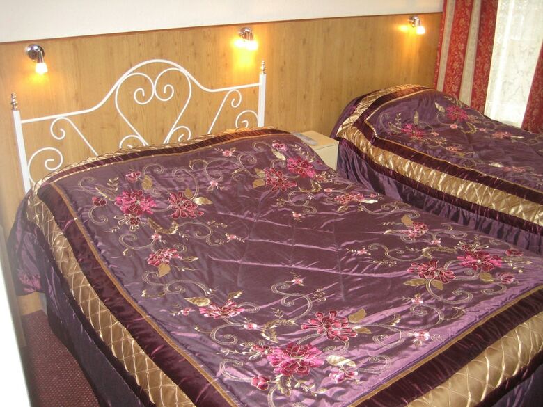 Hostal Cavendish Hotel