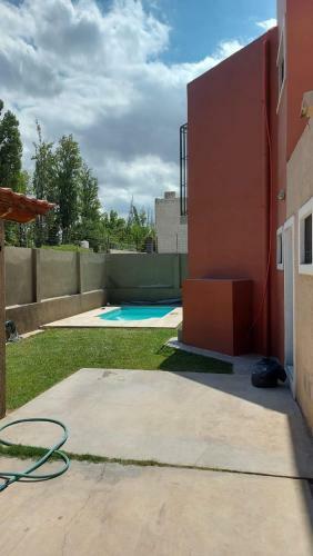 Casa Grande Con Pileta