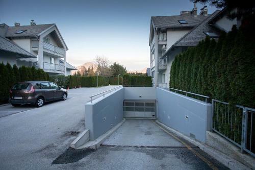 Apartments Agenija