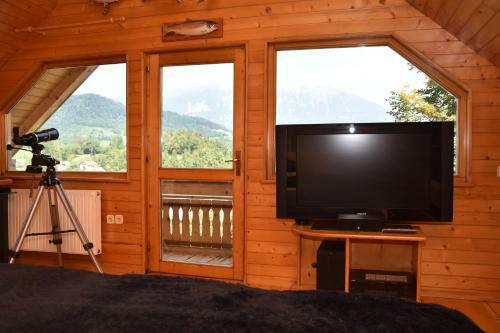 Planika Holiday Home