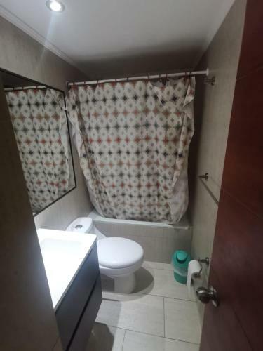 Apartamento Departamento 3 Dormitorios Sector Sur Piso Bajo