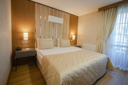 Bah�elievler Hotels