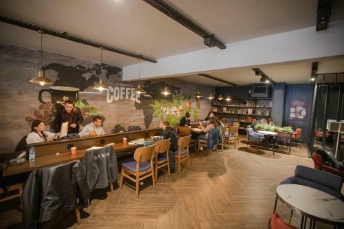 Bah�elievler Hotels