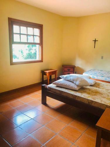 Ch�cara Na Divisa Sp/mg C/ Lago, Piscina E Bosque