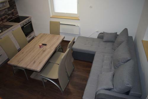 Apartamentos Borovnica ?ate?