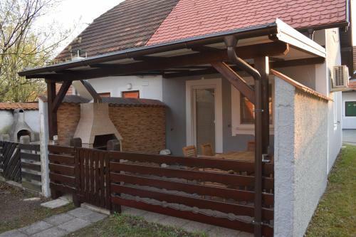 Apartamentos Borovnica ?ate?