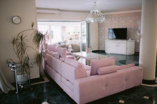 Villa Fru?ka Gora Klub Krsta?ice