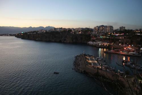 Mavi Avlu - Old Town Apartments