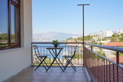 Mavi Avlu - Old Town Apartments