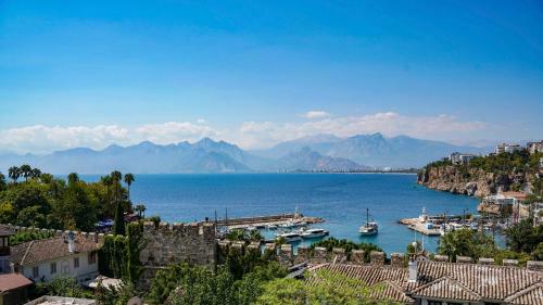 Mavi Avlu - Old Town Apartments