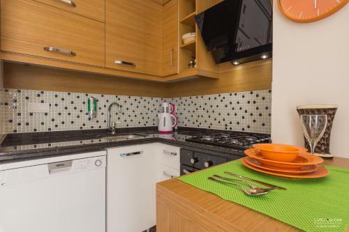 Apartamento �nalo?lu Suites