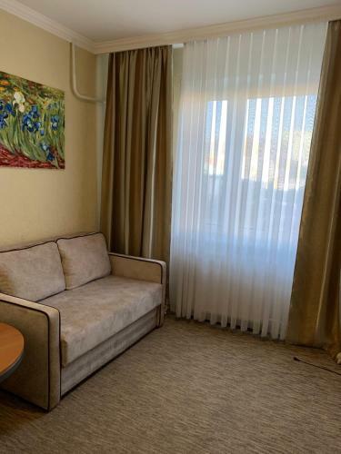 Hotel ?????