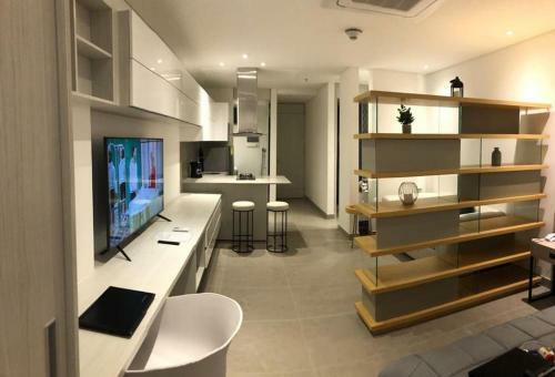 Beautiful New And Furnished Apartment