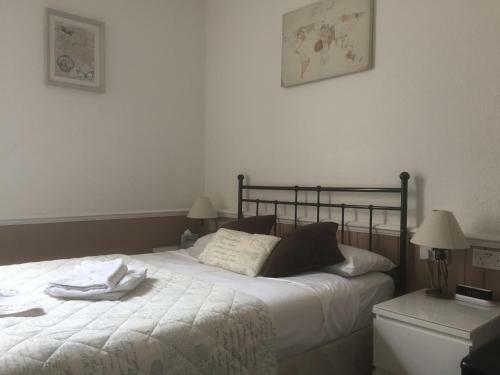 Hostal Andora Guest House