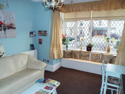 Hostal Andora Guest House