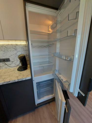2 Bedrooms Apartment, City Center, With Balconies