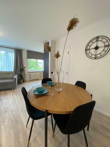 2 Bedrooms Apartment, City Center, With Balconies