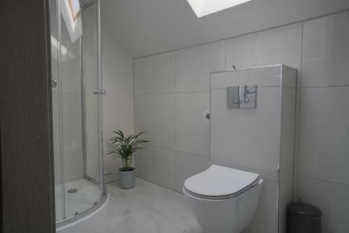 Mi?ke- Atostog? Namelis