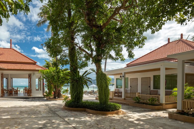 Hotel Chaba Cabana Beach Resort