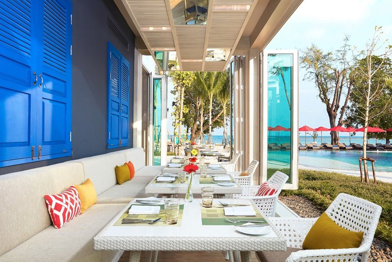 Hotel Amari Palm Reef Resort