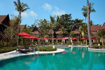 Hotel Amari Palm Reef Resort