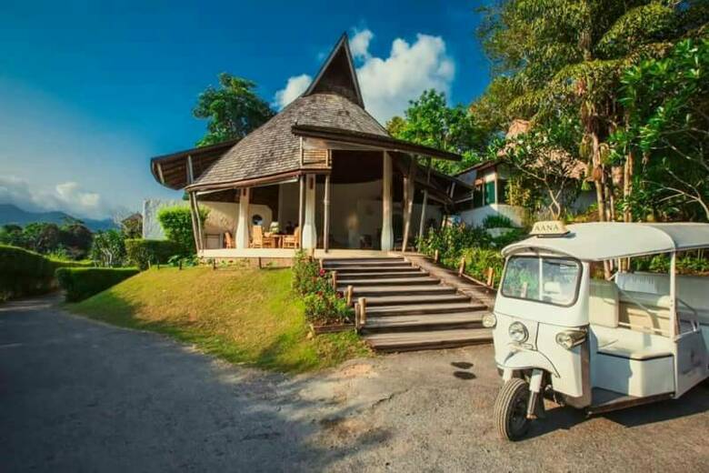 Hotel Aana Resort N Spa