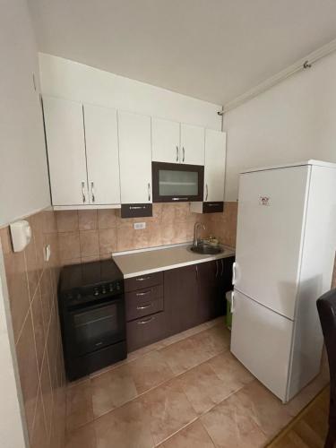 Apartamento Duga 3