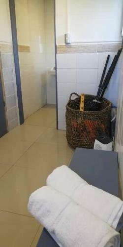 Apartamento Caba�as Junto Al Lago En Granja Ecol�gica.