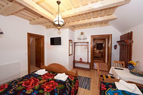 Hostal Pensiunea Agroturistica Casa Pribegilor
