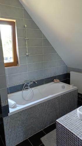 Hostal Pensiunea Agroturistica Casa Pribegilor
