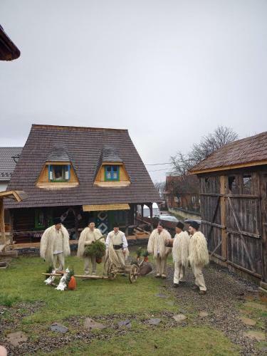 Casa Moro?enilor - Breb