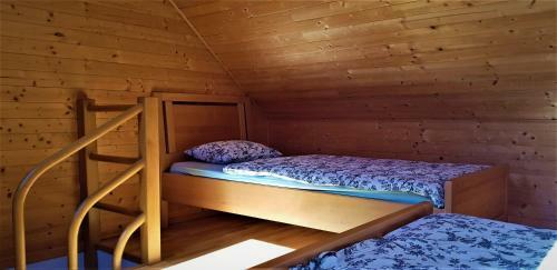 Mountain Peaks Apartment With Sauna