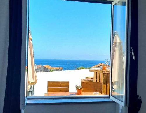 Albergue Farol Guesthouse