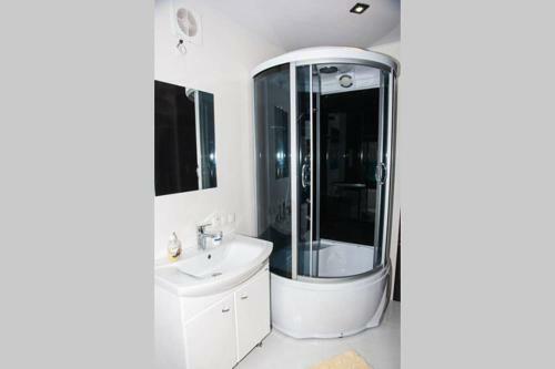 Apartamento ??????, ???. ???????????, 24, ????? ???
