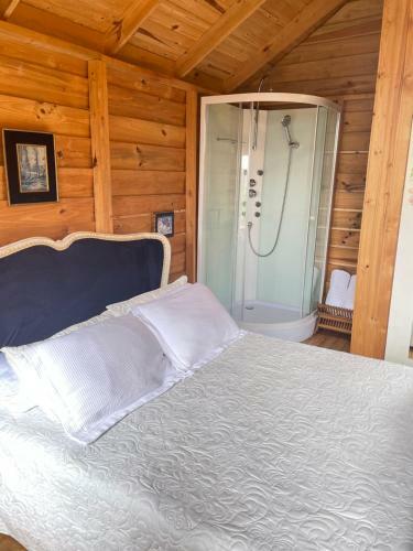 Bed & Breakfast Ecocaba�as Villa Isabel