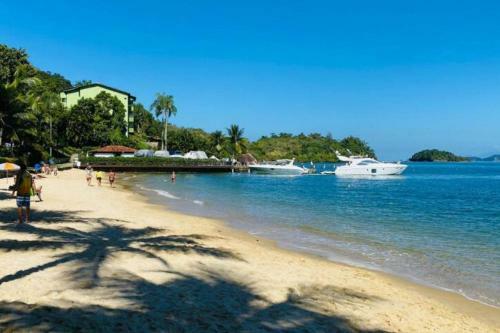 Hostal Velinn Reserva Costa Verde