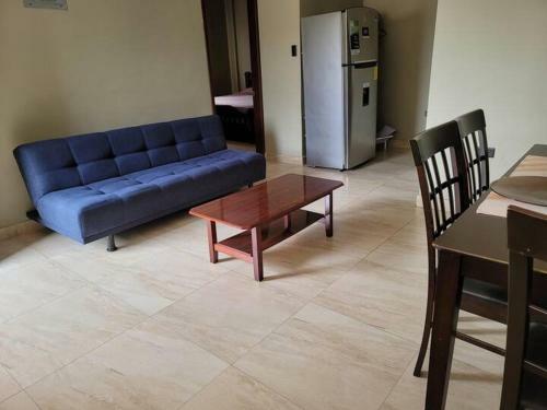 Comfy Apartment Front Airport
