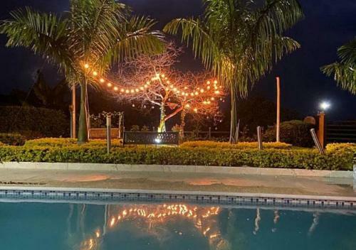 Glamping Para Parejas Con Jacuzzi En Caldas