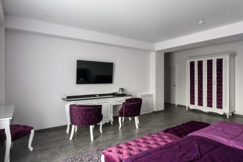 Hotel Grand Royal