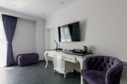 Hotel Grand Royal
